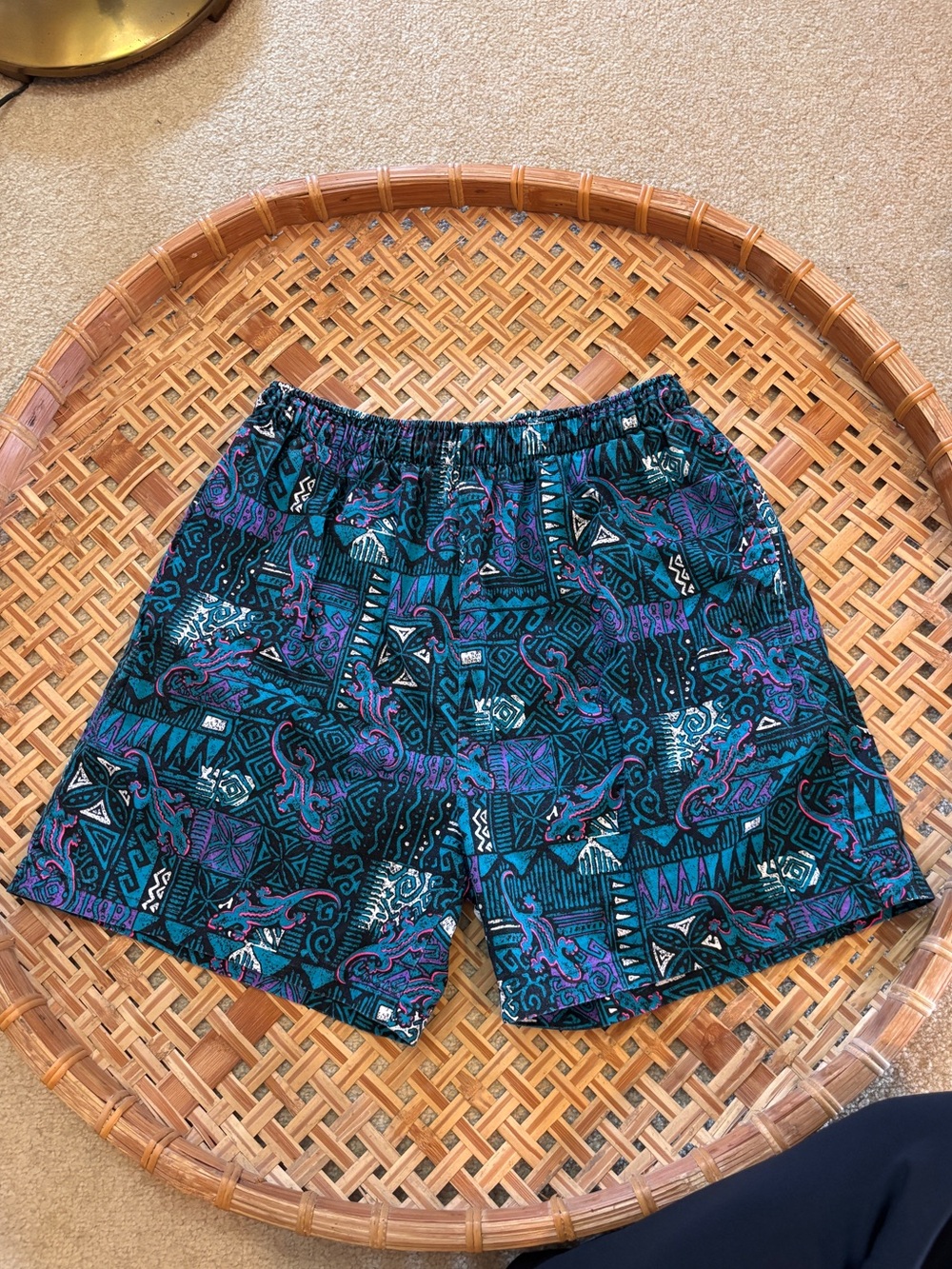 Vintage 90s Gecko Print Shorts